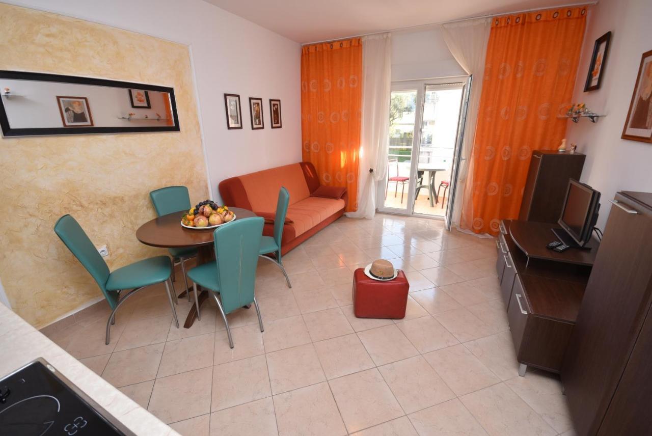 Apartment Sun Village Goran تْشيرسيك نوفي المظهر الخارجي الصورة