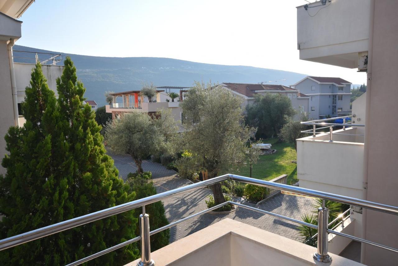 Apartment Sun Village Goran تْشيرسيك نوفي المظهر الخارجي الصورة