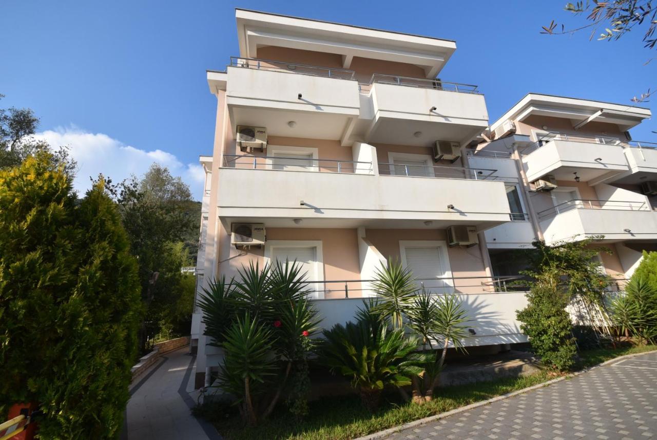 Apartment Sun Village Goran تْشيرسيك نوفي المظهر الخارجي الصورة